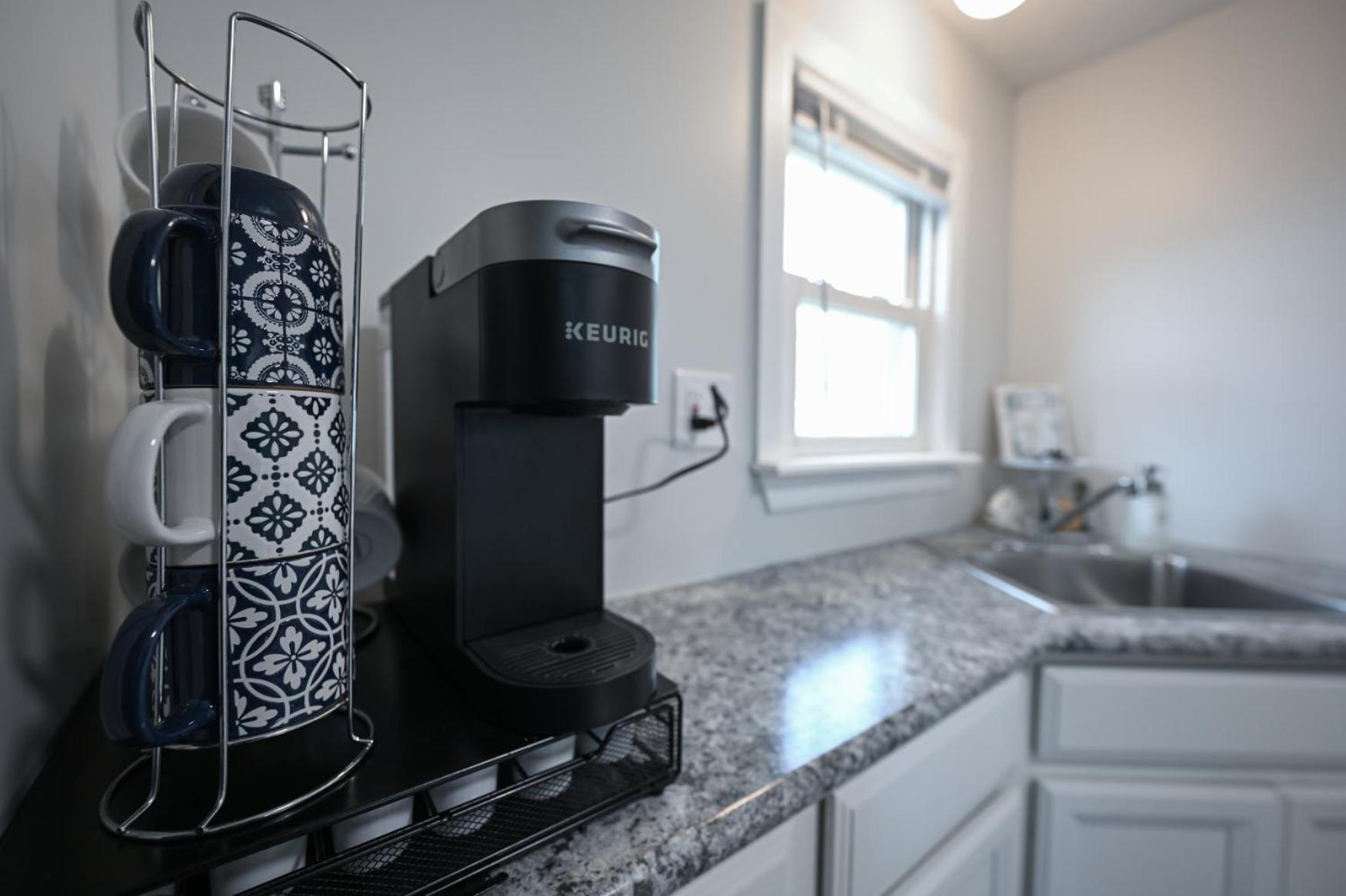 Recharge And Reconnect Your Cozy Vermilion Nest Exterior photo